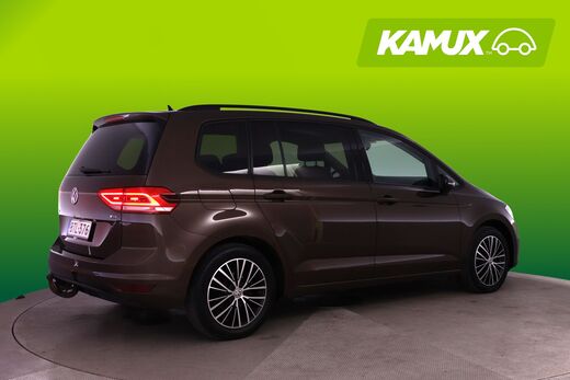 Volkswagen Touran vaihtoauto