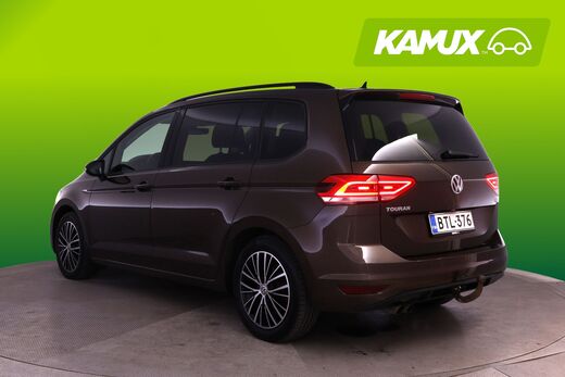 Volkswagen Touran vaihtoauto