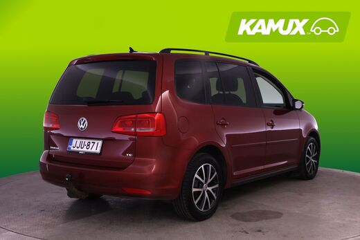 Volkswagen Touran vaihtoauto