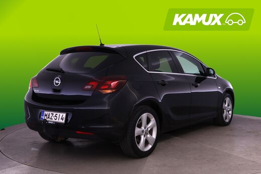 Opel Astra vaihtoauto