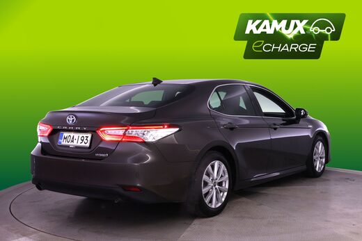 Toyota Camry vaihtoauto