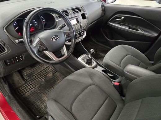 Kia Rio vaihtoauto
