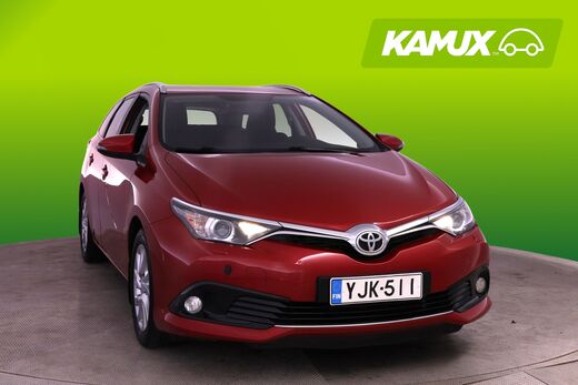 Toyota Auris vaihtoauto