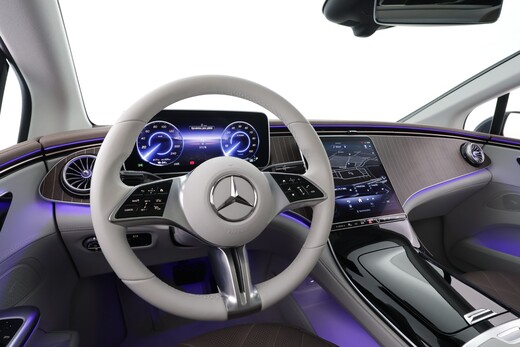 Mercedes-Benz EQE vaihtoauto