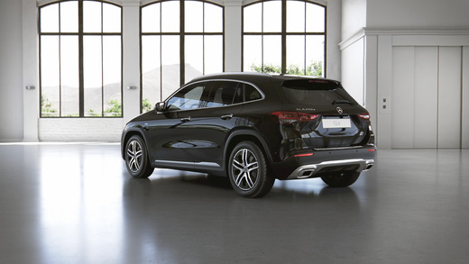 Mercedes-Benz GLA vaihtoauto