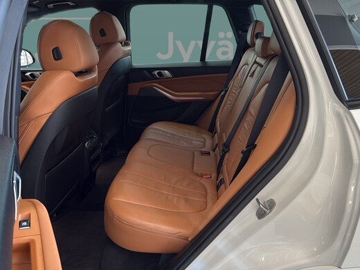 BMW X5 vaihtoauto
