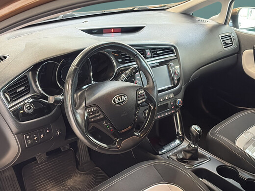 Kia Ceed vaihtoauto
