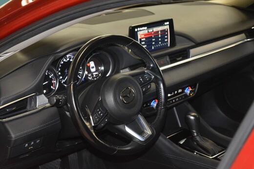 Mazda 6 vaihtoauto