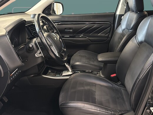 Mitsubishi Outlander PHEV vaihtoauto