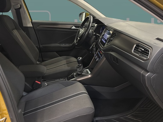 Volkswagen T-Roc vaihtoauto