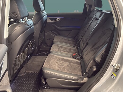 Audi Q7 vaihtoauto