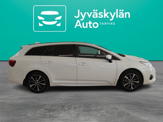 Toyota Avensis vaihtoauto