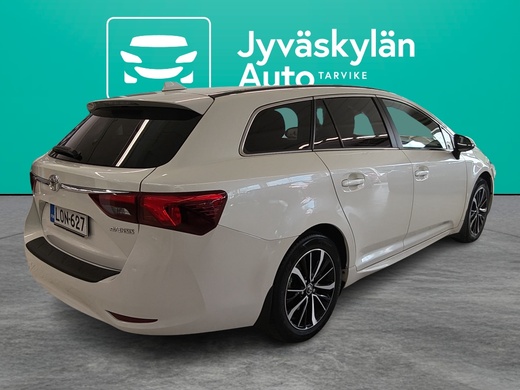 Toyota Avensis vaihtoauto