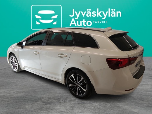 Toyota Avensis vaihtoauto
