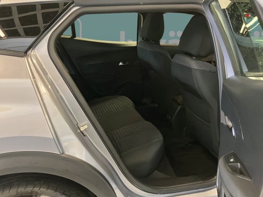 Peugeot e-2008 vaihtoauto