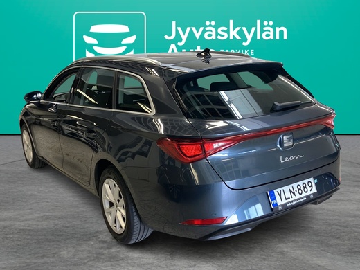 SEAT Leon Sportstourer vaihtoauto