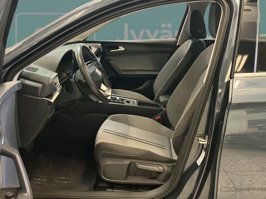 SEAT Leon Sportstourer vaihtoauto