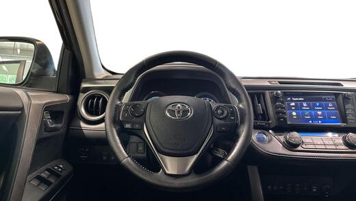 Toyota RAV4 vaihtoauto