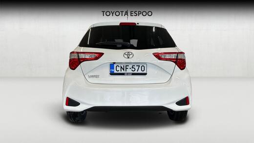 Toyota Yaris vaihtoauto