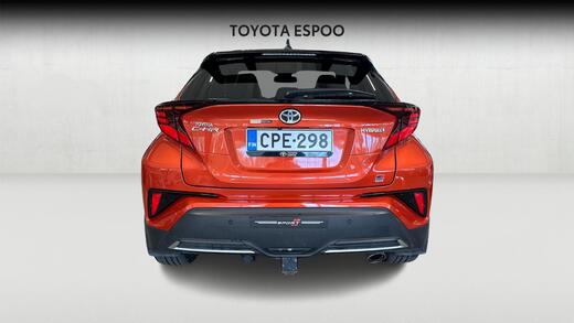 Toyota C-HR vaihtoauto