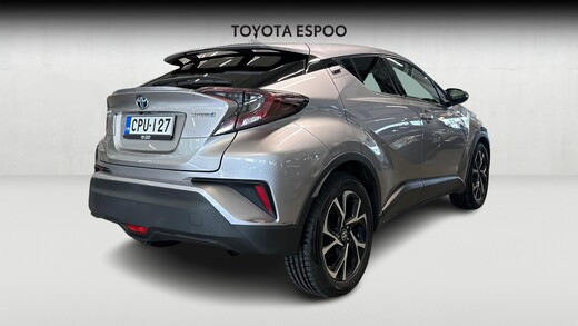 Toyota C-HR vaihtoauto