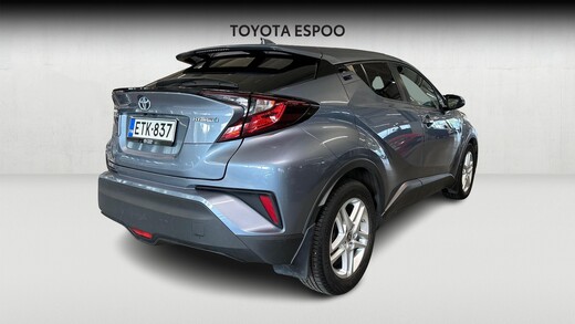 Toyota C-HR vaihtoauto