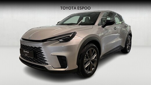 Lexus LBX vaihtoauto