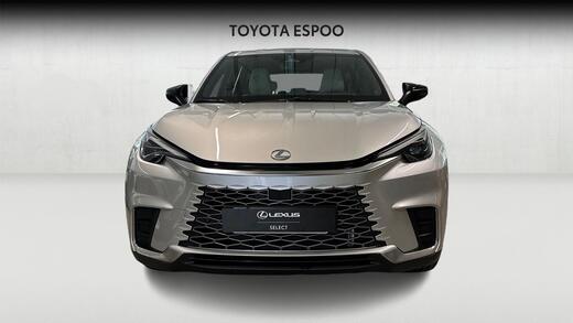 Lexus LBX vaihtoauto