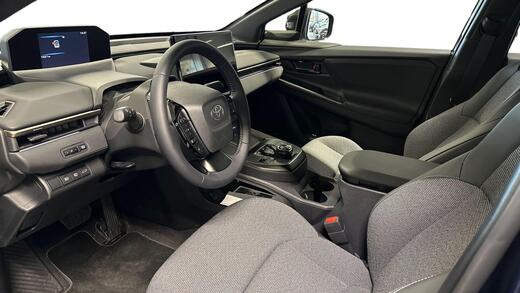 Toyota bZ4X vaihtoauto