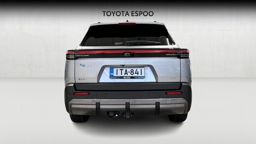 Toyota bZ4X Touring vaihtoauto