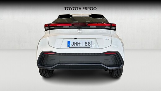 Toyota C-HR vaihtoauto
