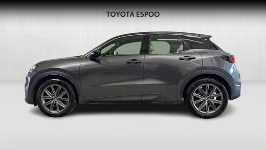 Lexus LBX vaihtoauto