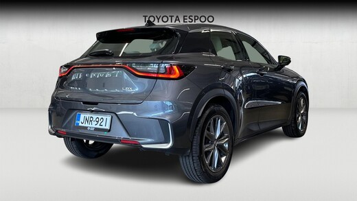 Lexus LBX vaihtoauto