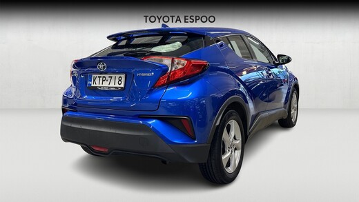 Toyota C-HR vaihtoauto
