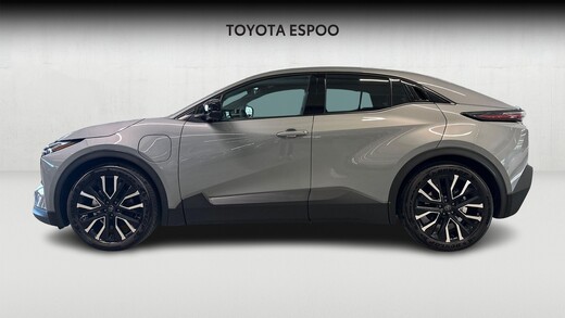 Toyota C-HR+ vaihtoauto