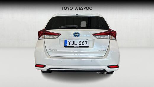 Toyota Auris vaihtoauto