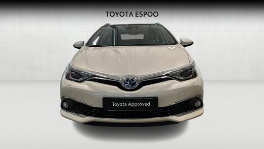 Toyota Auris vaihtoauto
