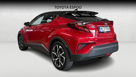 Toyota C-HR vaihtoauto