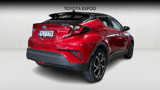 Toyota C-HR vaihtoauto