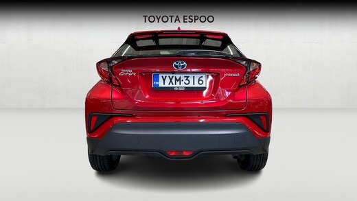 Toyota C-HR vaihtoauto