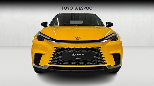 Lexus LBX vaihtoauto