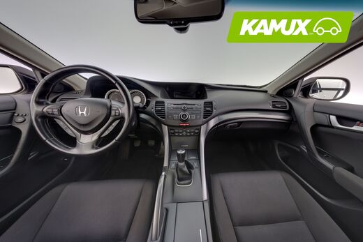 Honda Accord vaihtoauto