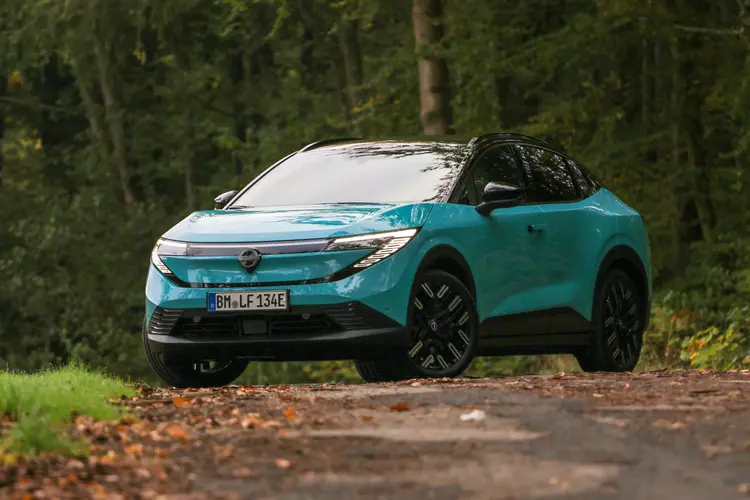 Koeajo: Uusi Nissan Leaf – täysin uudistunut klassikko yllätti positiivisesti