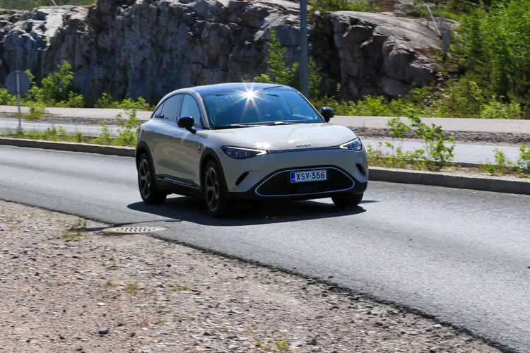 Koeajo - Smart #3 on malleista myydyin, mutta käyttöjärjestelmä kaipaisi viritystä