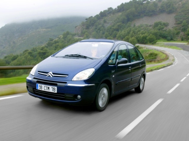 Autoesittely Citroen Xsara Picasso (1999-2006)