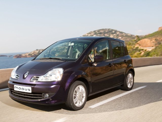 Autoesittely Renault Modus (2005)