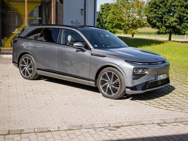 Koeajo: Xpeng G9 hämmästyttää latausteholla, joka ylittää suomalaiset pikalaturit