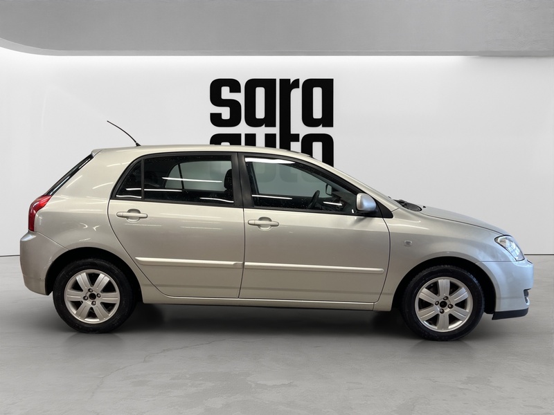 Toyota Corolla vaihtoauto