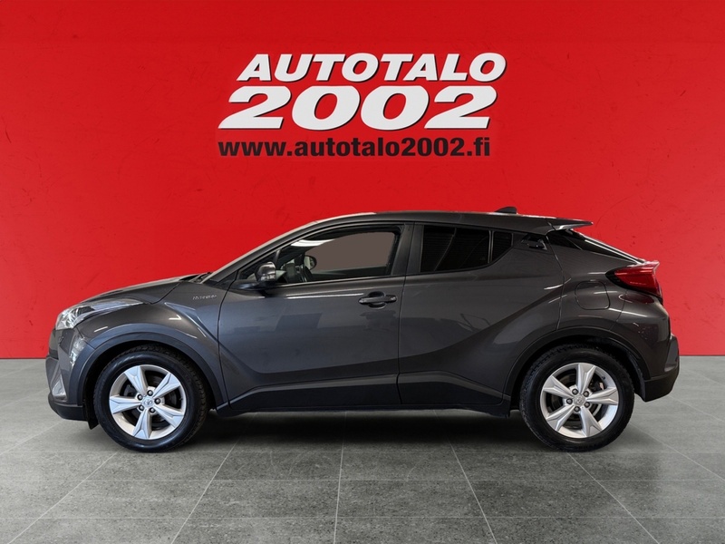Toyota C-HR vaihtoauto