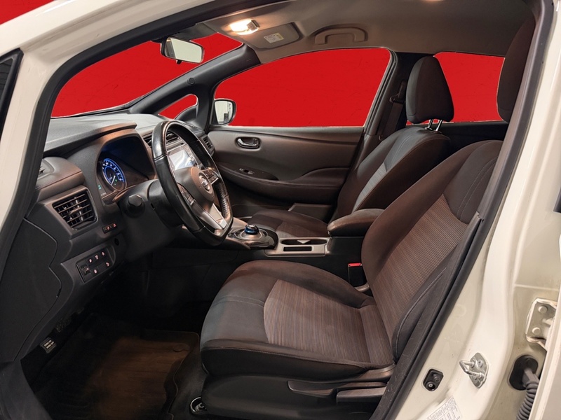 Nissan Leaf vaihtoauto